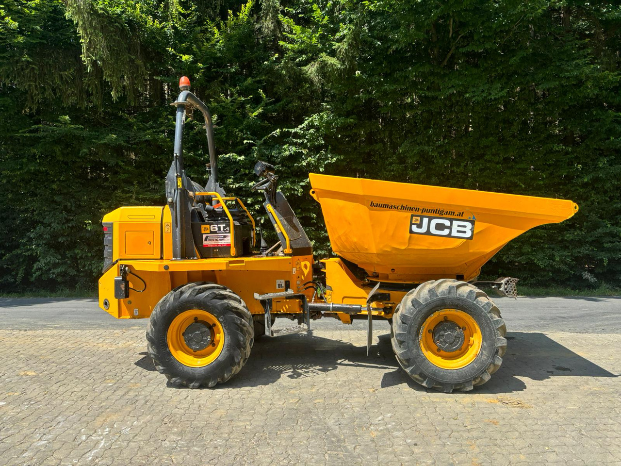 JCB 6 ST - Autobasculantă: Foto 2 JCB 6 ST - Autobasculantă: Foto 2