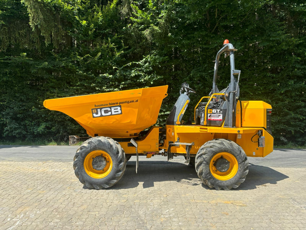JCB 6 ST - Autobasculantă: Foto 1 JCB 6 ST - Autobasculantă: Foto 1