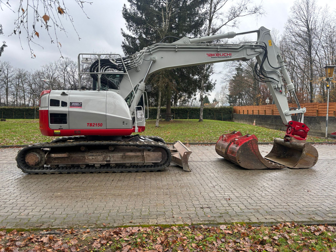 TAKEUCHI TB 2150 R - Excavator pe şenile: Foto 2 TAKEUCHI TB 2150 R - Excavator pe şenile: Foto 2