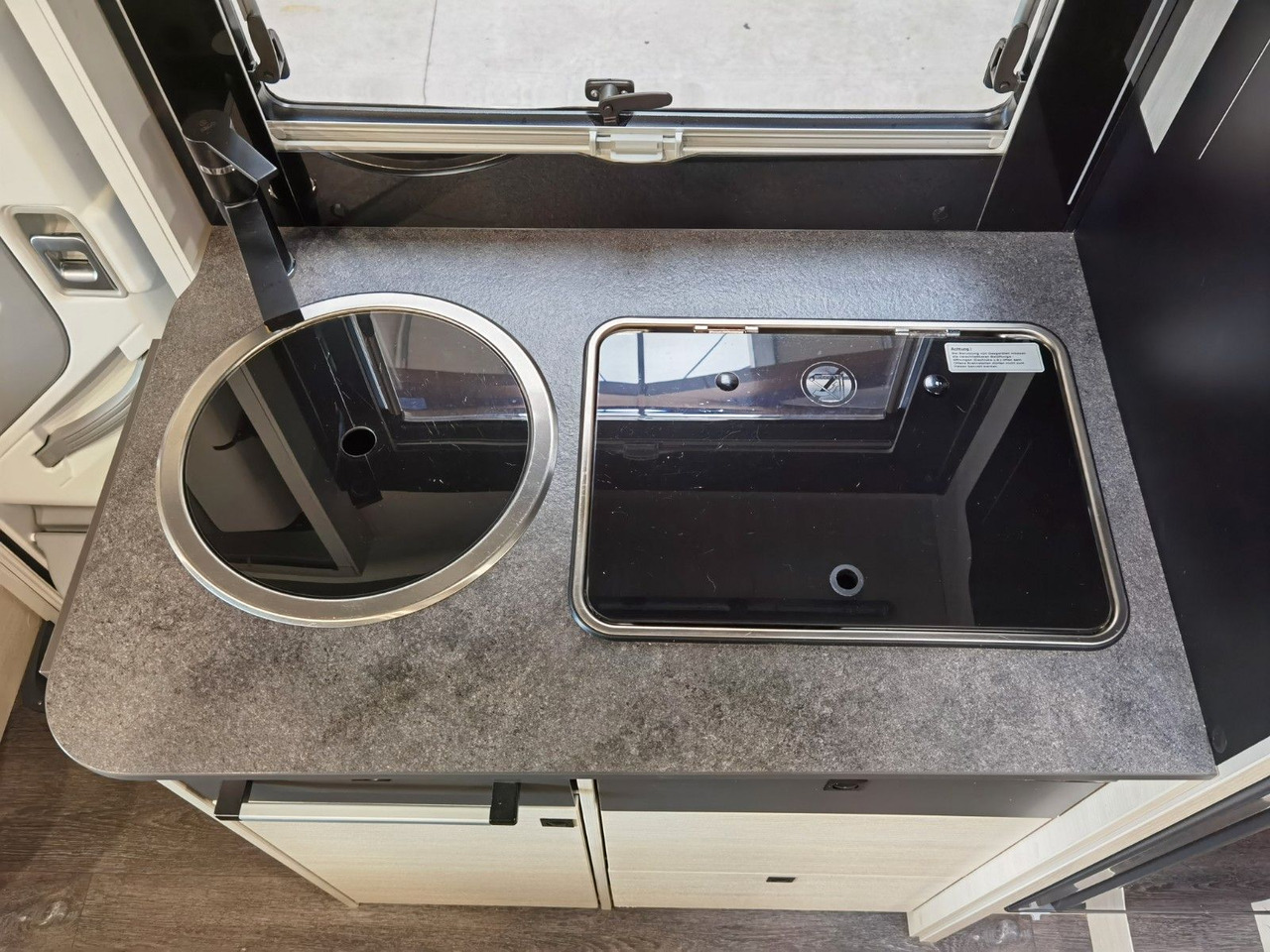 Autorulotă semi-integrată Chausson 627 GA TITANIUM -PREMIUM /EINZELBETTEN & HUBBETT: Foto 18