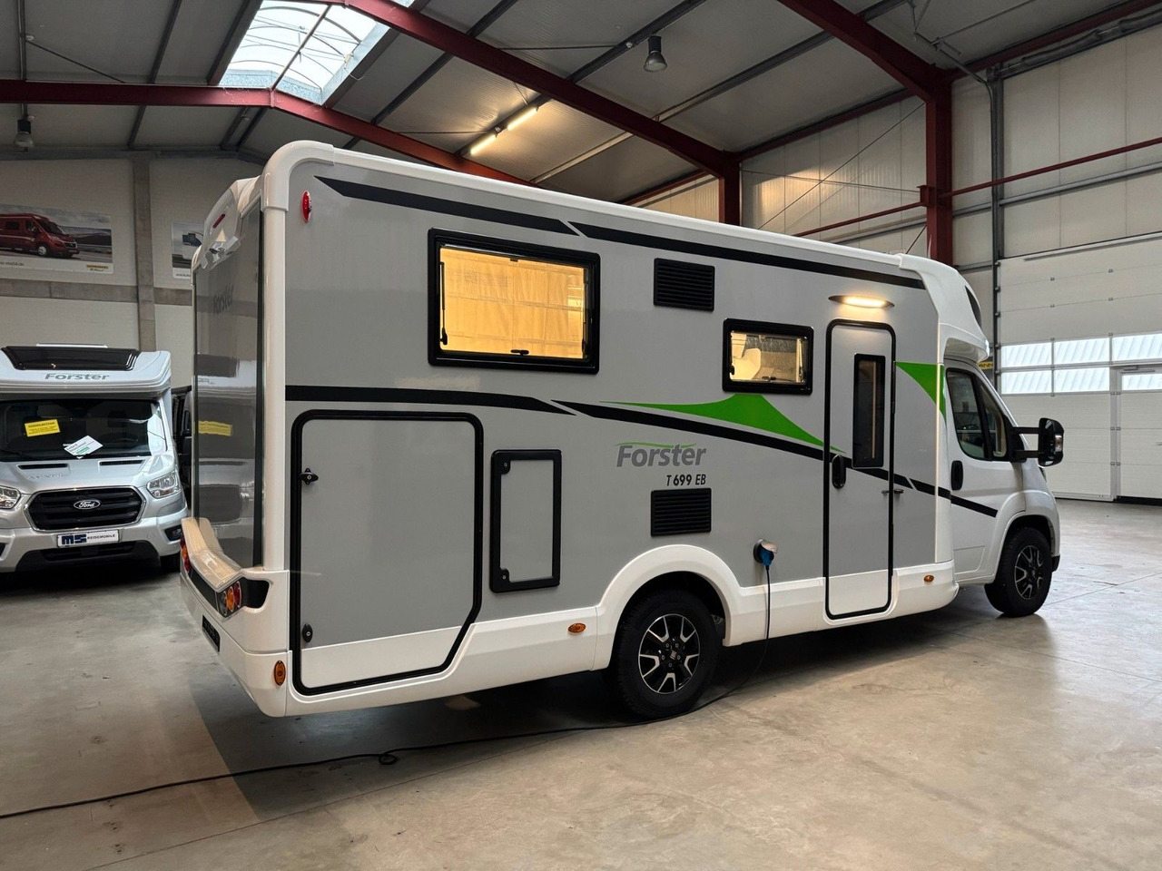 Forster T 699 EB / -2026-/ 140PS/ EINZELBETTEN & HUBBETT - Autorulotă semi-integrată: Foto 4 Forster T 699 EB / -2026-/ 140PS/ EINZELBETTEN & HUBBETT - Autorulotă semi-integrată: Foto 4