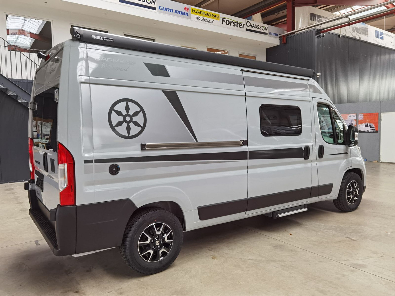 Karmann DEXTER 600 / -2026-/ EINZELBETTEN & BAR VERSION - Camper van: Foto 4 Karmann DEXTER 600 / -2026-/ EINZELBETTEN & BAR VERSION - Camper van: Foto 4