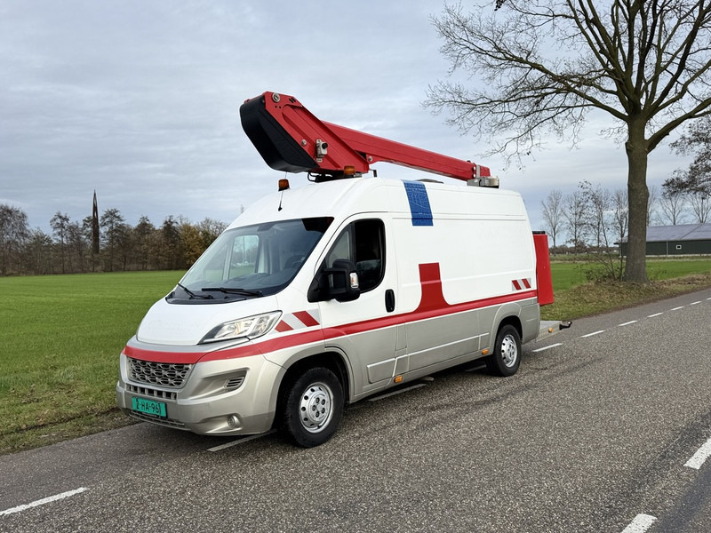 Citroën Jumper 2.2HDI Autohoogwerker Arbeitsbuhne 12.5mtr werkhoogte 2016 - Camion cu nacela: Foto 2 Citroën Jumper 2.2HDI Autohoogwerker Arbeitsbuhne 12.5mtr werkhoogte 2016 - Camion cu nacela: Foto 2