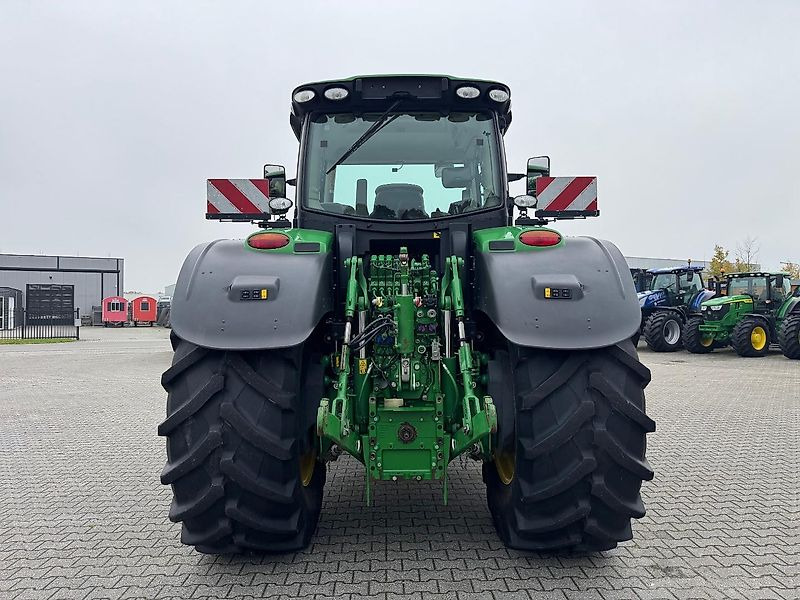 John Deere 6R250 AP 50KM COMMAND-PRO FH+FA 2022 2800 UUR!!! - Tractor agricol: Foto 4 John Deere 6R250 AP 50KM COMMAND-PRO FH+FA 2022 2800 UUR!!! - Tractor agricol: Foto 4