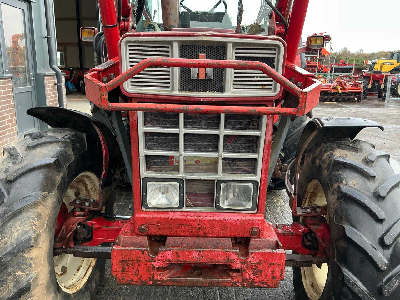 Tractor agricol 1982 INTERNATIONAL HARVESTER 845 XL ALL-WHEEL DRIVE FARM TRACTOR: Foto 11