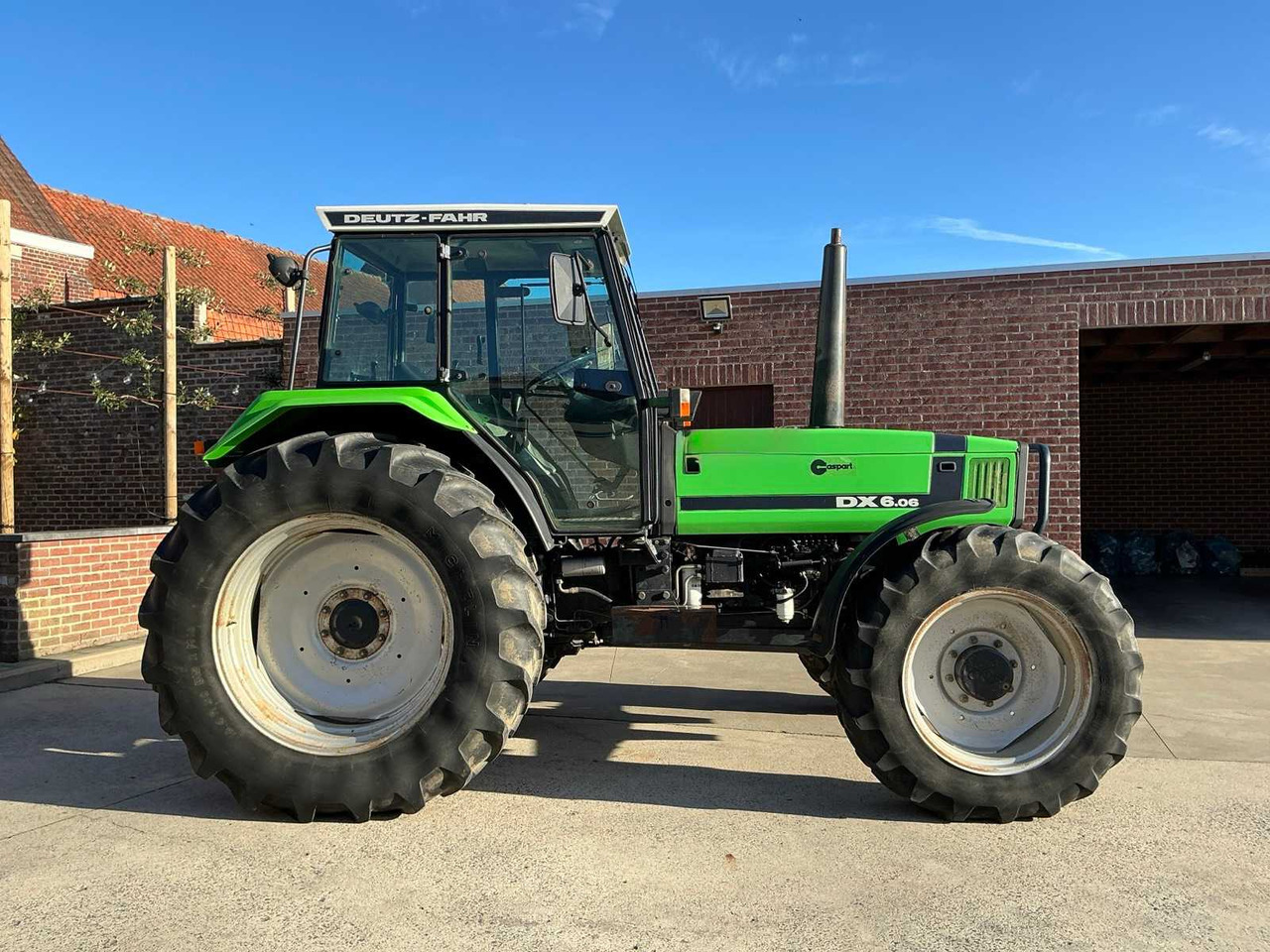 1993 DEUTZ-FAHR DX6.06 ALL-WHEEL DRIVE FARM TRACTOR - Tractor agricol: Foto 5 1993 DEUTZ-FAHR DX6.06 ALL-WHEEL DRIVE FARM TRACTOR - Tractor agricol: Foto 5