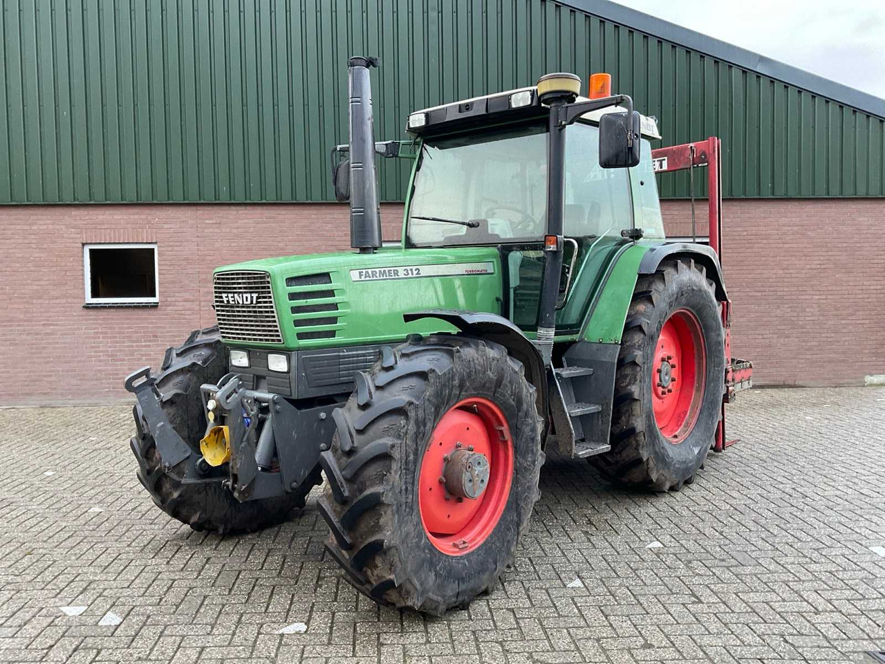 1994 FENDT FARMER 312 TURBOMATIK ALL-WHEEL DRIVE FARM TRACTOR - Tractor agricol: Foto 1 1994 FENDT FARMER 312 TURBOMATIK ALL-WHEEL DRIVE FARM TRACTOR - Tractor agricol: Foto 1