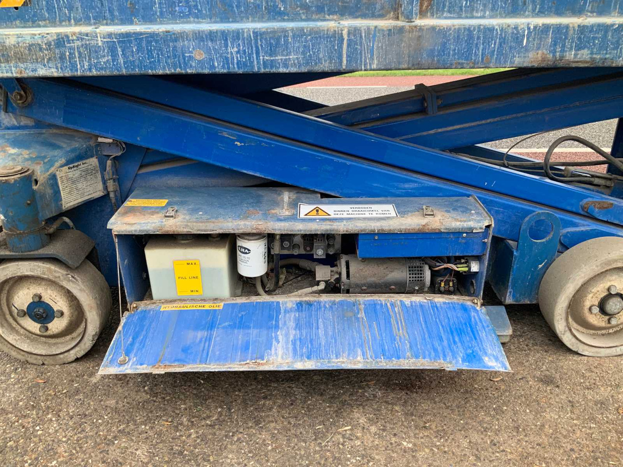 Autopropulsată platformă 2000 UPRIGHT SL20 AERIAL WORK PLATFORM: Foto 16