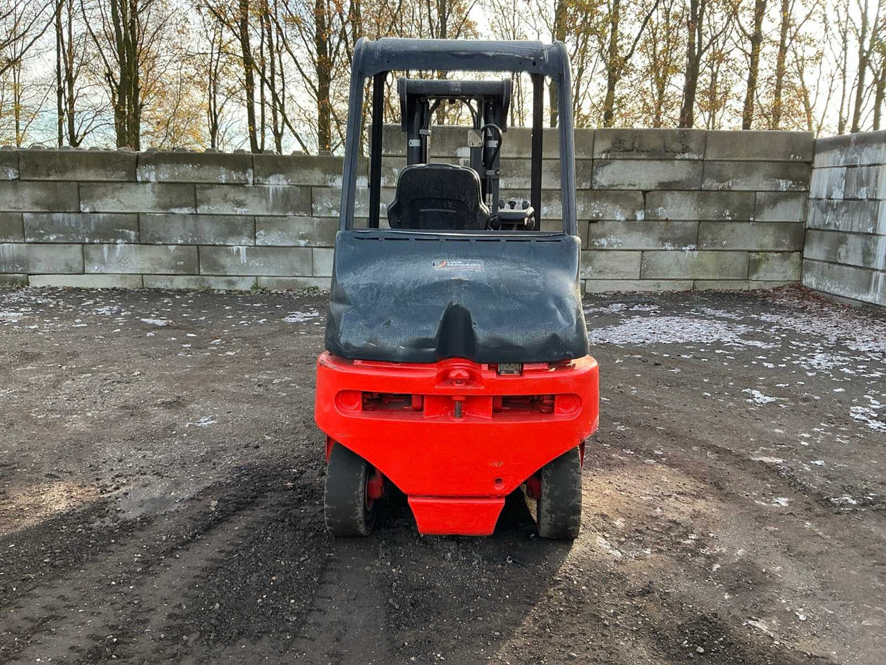 2001 LINDE E25-02 FORKLIFT - Motostivuitor: Foto 4 2001 LINDE E25-02 FORKLIFT - Motostivuitor: Foto 4