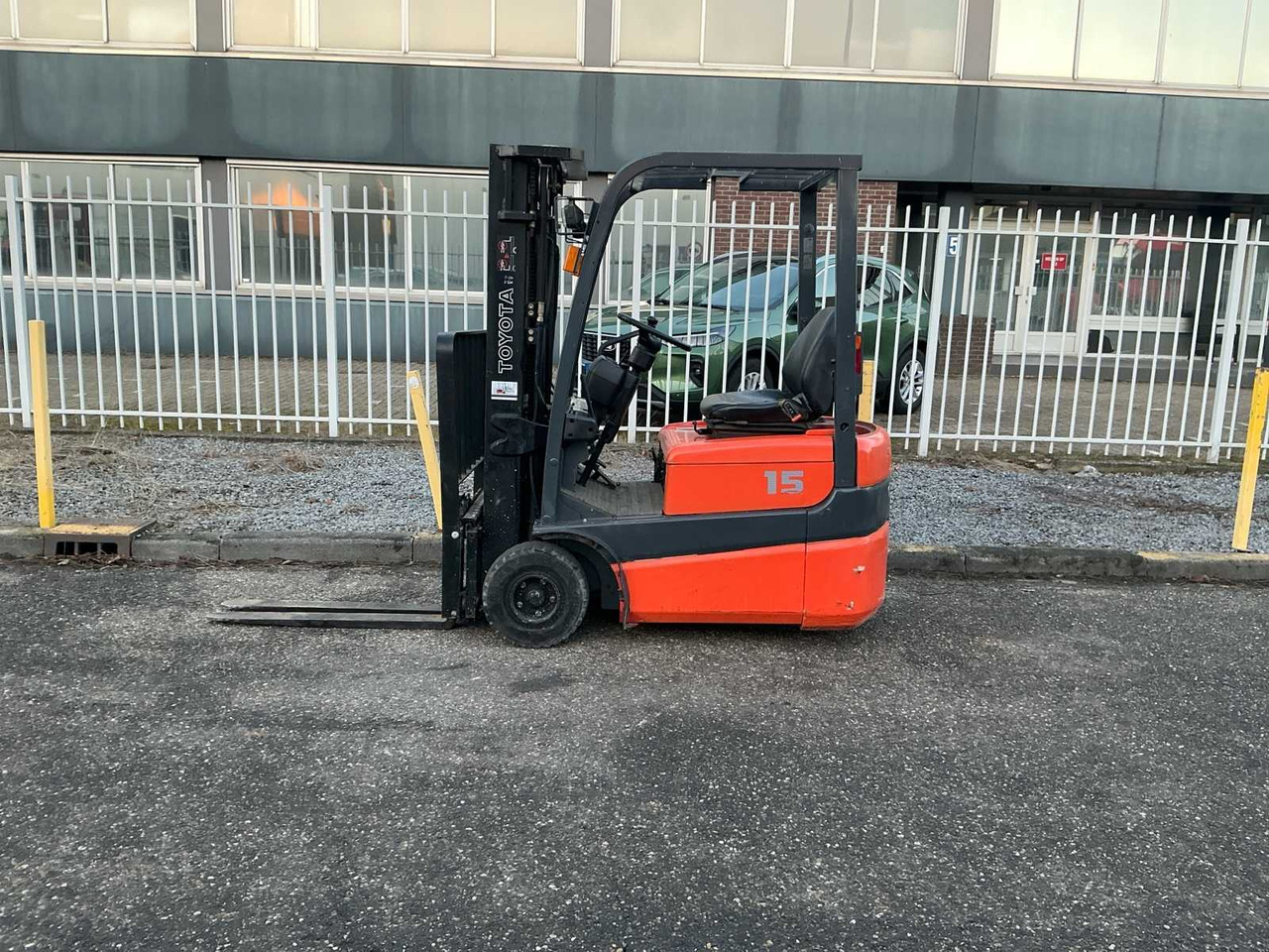 2004 TOYOTA FBESF15 FORKLIFT - Motostivuitor: Foto 3 2004 TOYOTA FBESF15 FORKLIFT - Motostivuitor: Foto 3