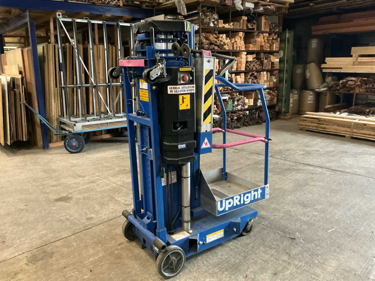 2007 UPRIGHT LL25 A-C AERIAL WORK PLATFORM - Autopropulsată platformă: Foto 4 2007 UPRIGHT LL25 A-C AERIAL WORK PLATFORM - Autopropulsată platformă: Foto 4