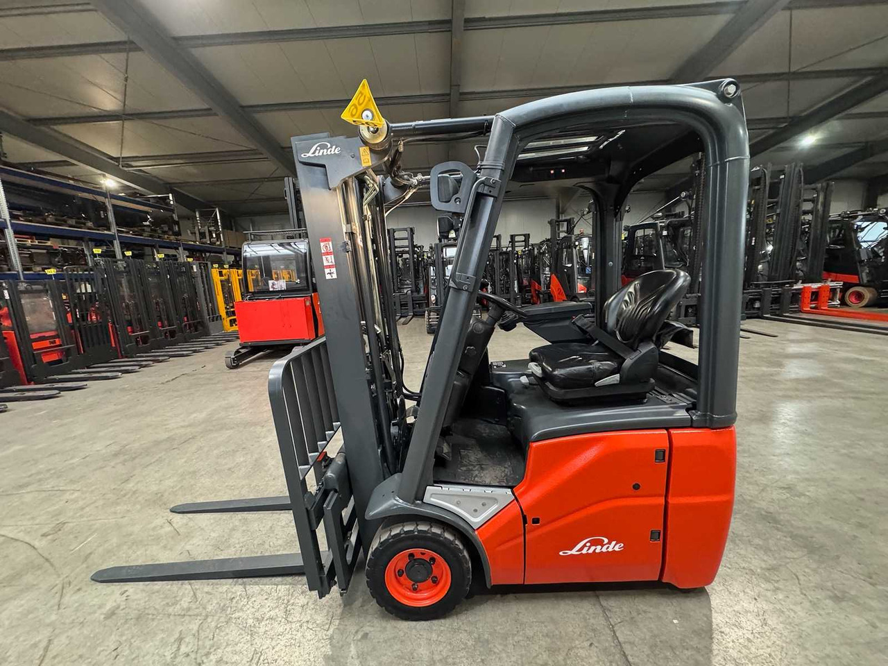 2009 SERVICE + UVV 12/2026 LINDE E12 1,713 HOURS COMPACT ELECTRIC FORKLIFT - Motostivuitor: Foto 2 2009 SERVICE + UVV 12/2026 LINDE E12 1,713 HOURS COMPACT ELECTRIC FORKLIFT - Motostivuitor: Foto 2