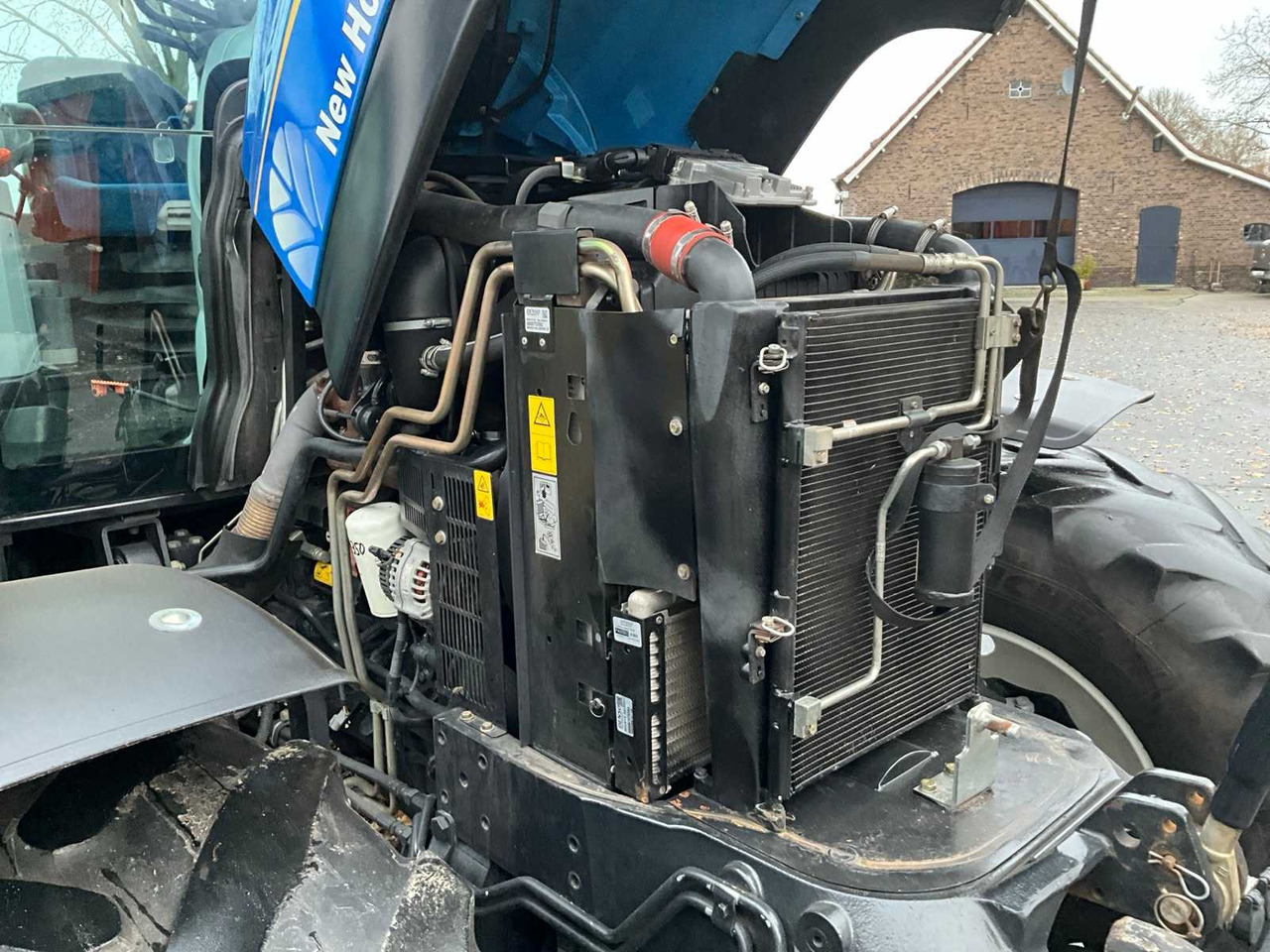 Tractor agricol 2011 NEW HOLLAND T6020 ELITE FOUR WHEEL DRIVE FARM TRACTOR: Foto 29