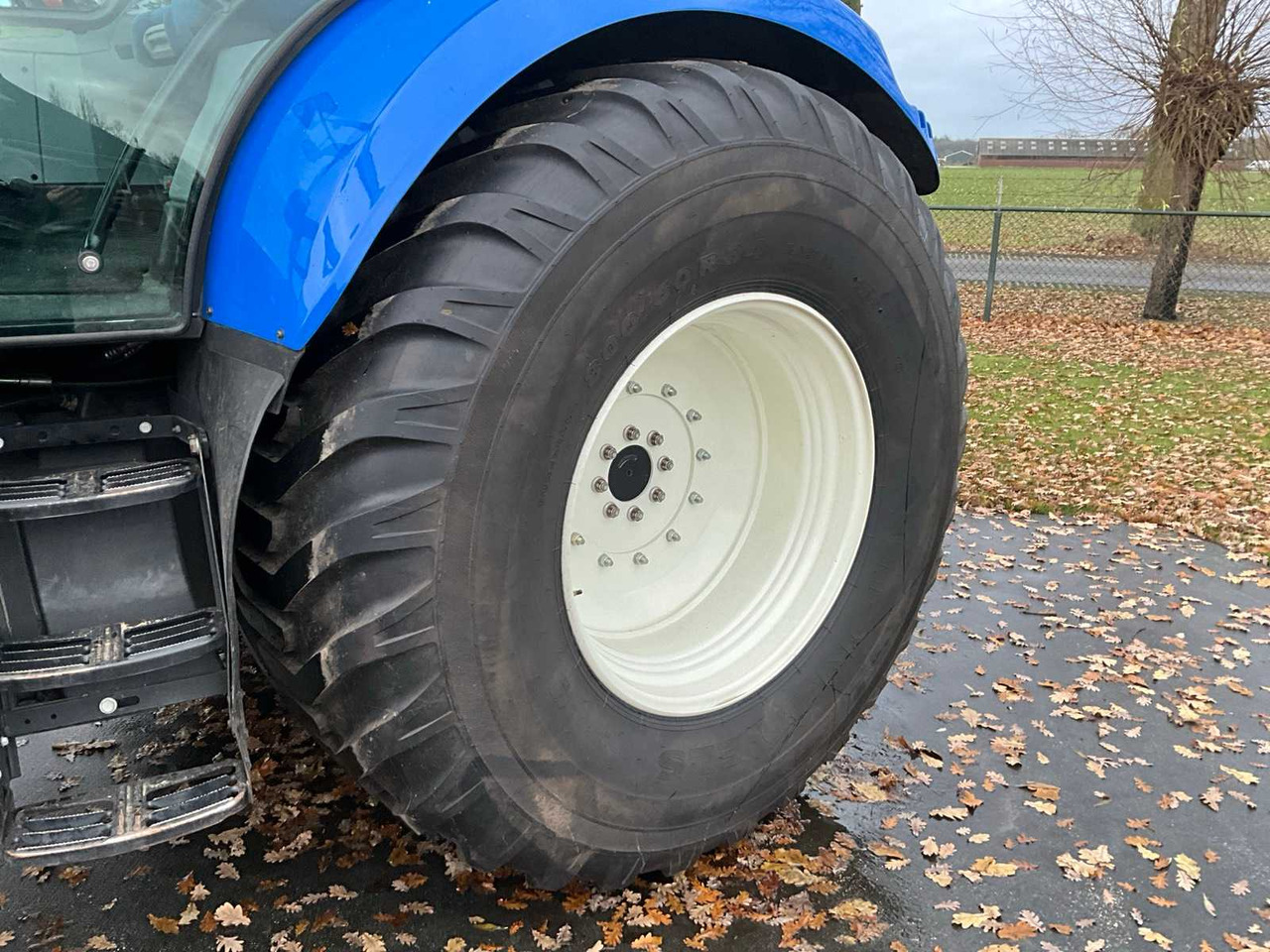 Tractor agricol 2011 NEW HOLLAND T6020 ELITE FOUR WHEEL DRIVE FARM TRACTOR: Foto 15