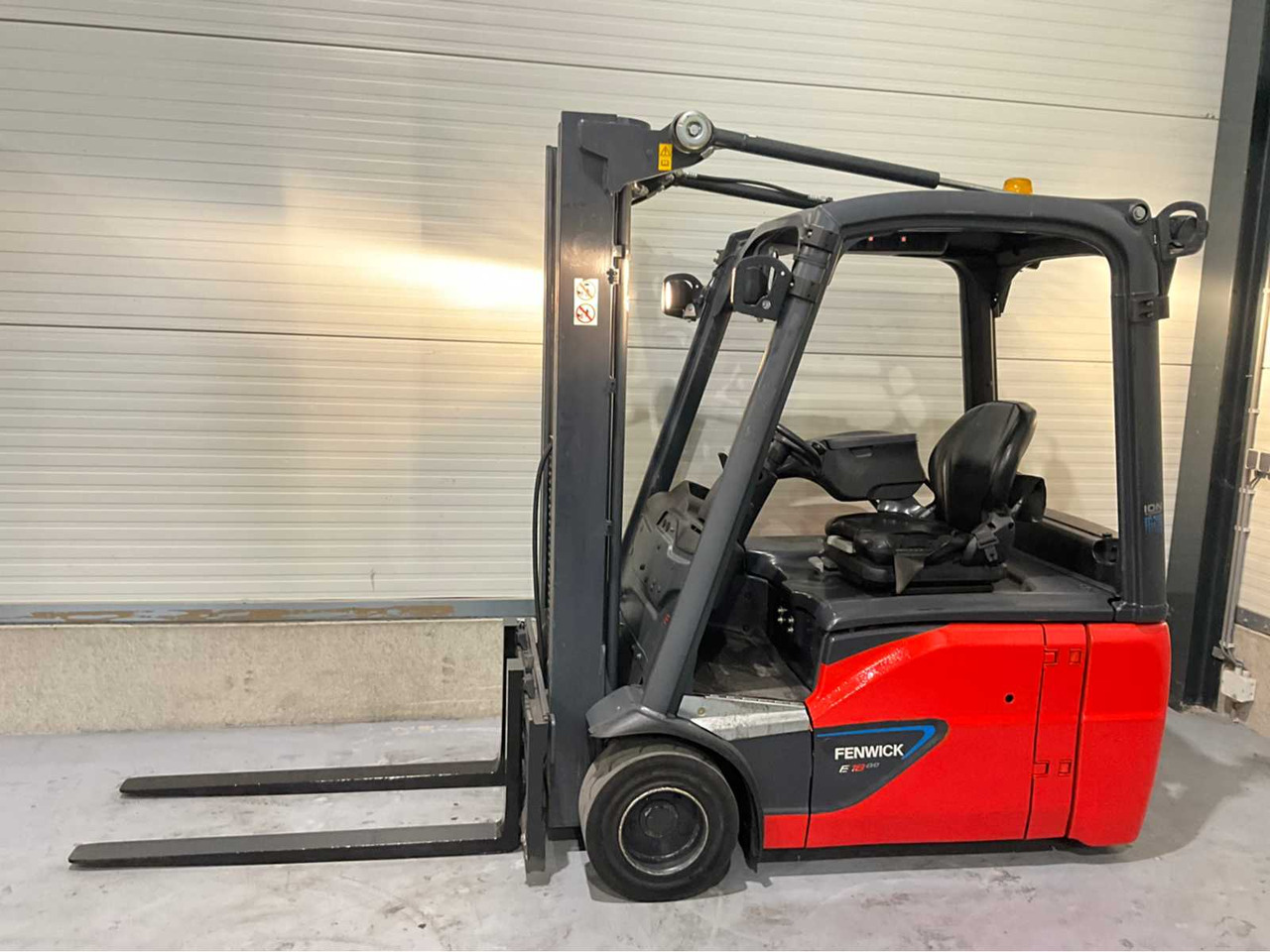 2017 LINDE E18-02 1800KG LI-ION 4171HOUR FORKLIFT - Motostivuitor: Foto 2 2017 LINDE E18-02 1800KG LI-ION 4171HOUR FORKLIFT - Motostivuitor: Foto 2
