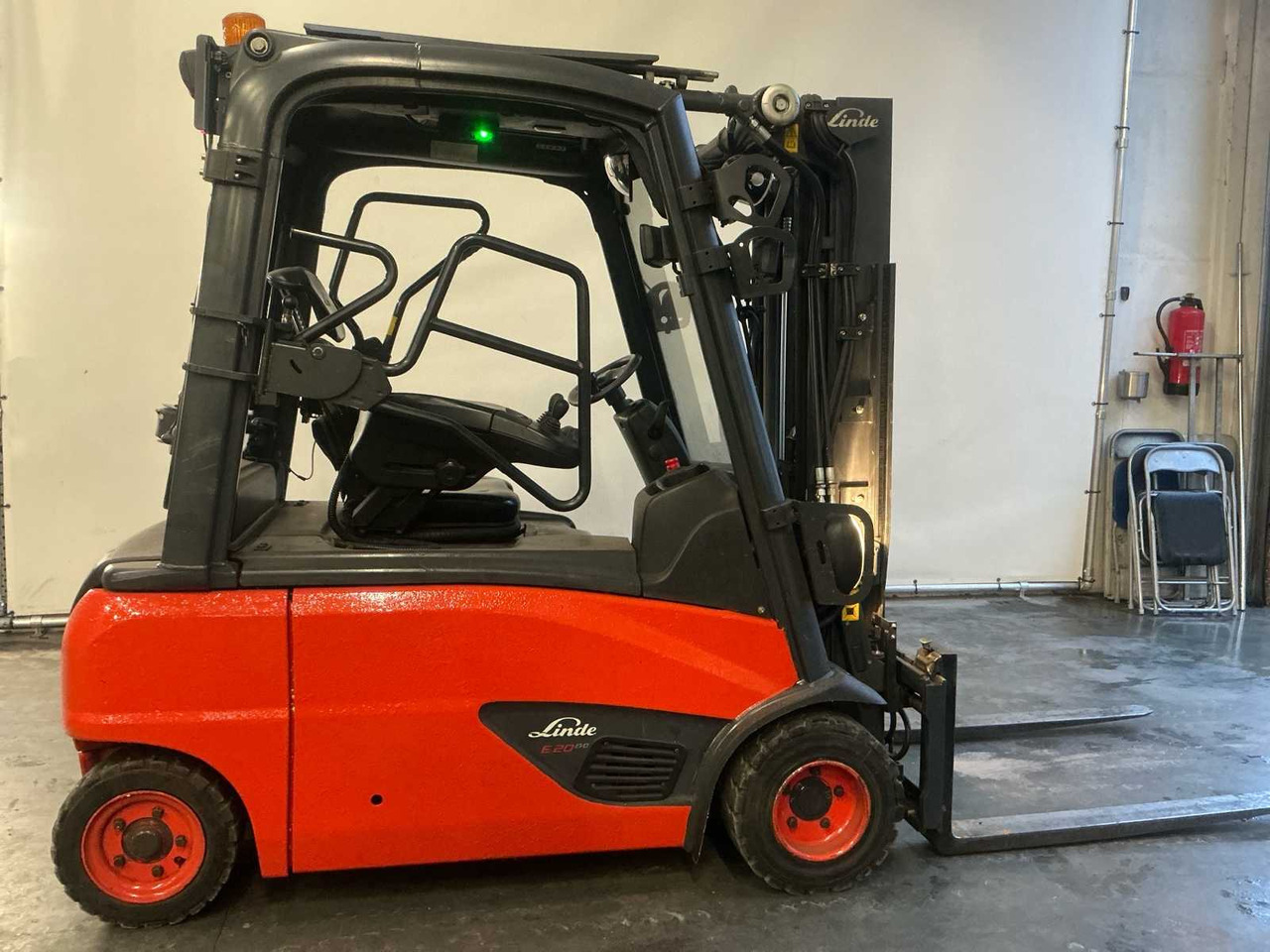 2017 LINDE E20PL-02 FORKLIFT - Motostivuitor: Foto 2 2017 LINDE E20PL-02 FORKLIFT - Motostivuitor: Foto 2