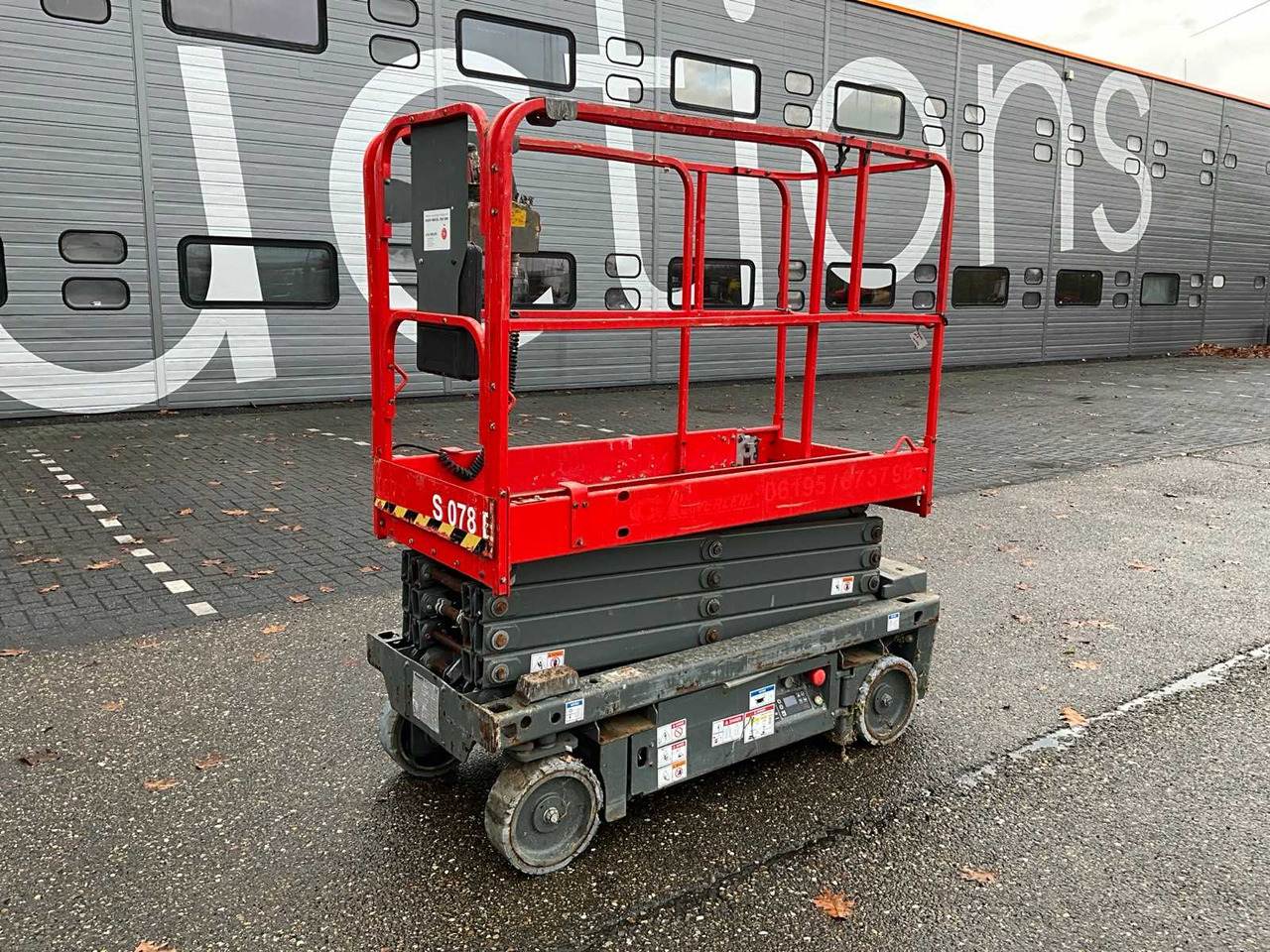 2018 HAULOTTE OPTIMUM 8 SCISSOR LIFT - Autopropulsată platformă: Foto 1 2018 HAULOTTE OPTIMUM 8 SCISSOR LIFT - Autopropulsată platformă: Foto 1