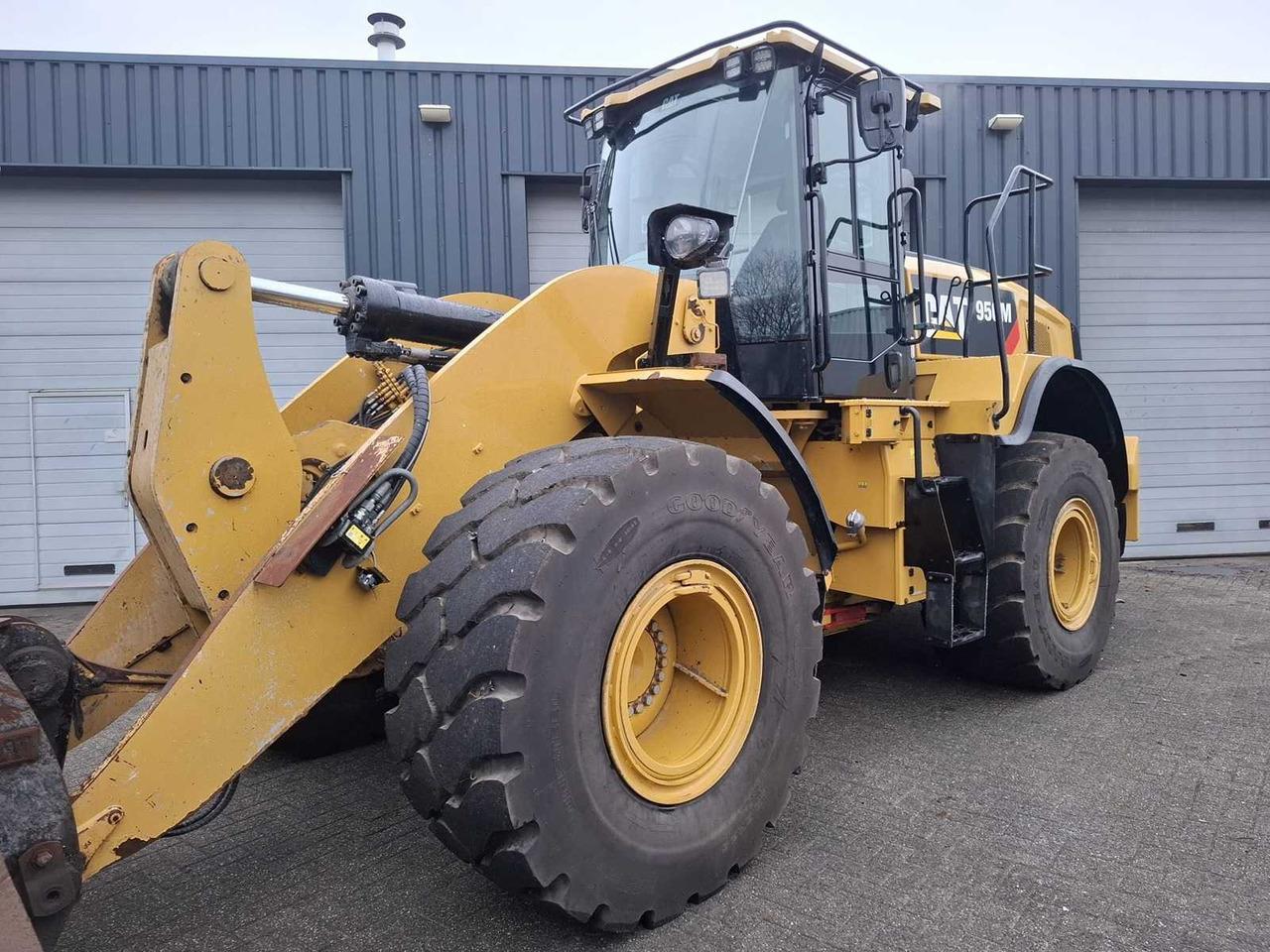 2019 CATERPILLAR 950M SHOVEL - Încărcător frontal pe pneuri: Foto 2 2019 CATERPILLAR 950M SHOVEL - Încărcător frontal pe pneuri: Foto 2