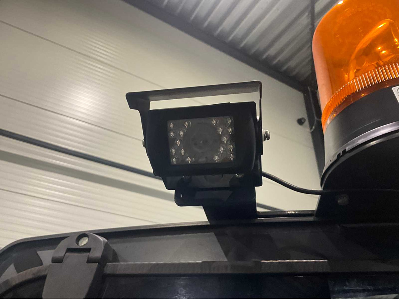 Motostivuitor 2019 LINDE E30HL-01/600 3000KG SPOON ADJUSTER BATTERY 2023 FORKLIFT: Foto 21 Motostivuitor 2019 LINDE E30HL-01/600 3000KG SPOON ADJUSTER BATTERY 2023 FORKLIFT: Foto 21