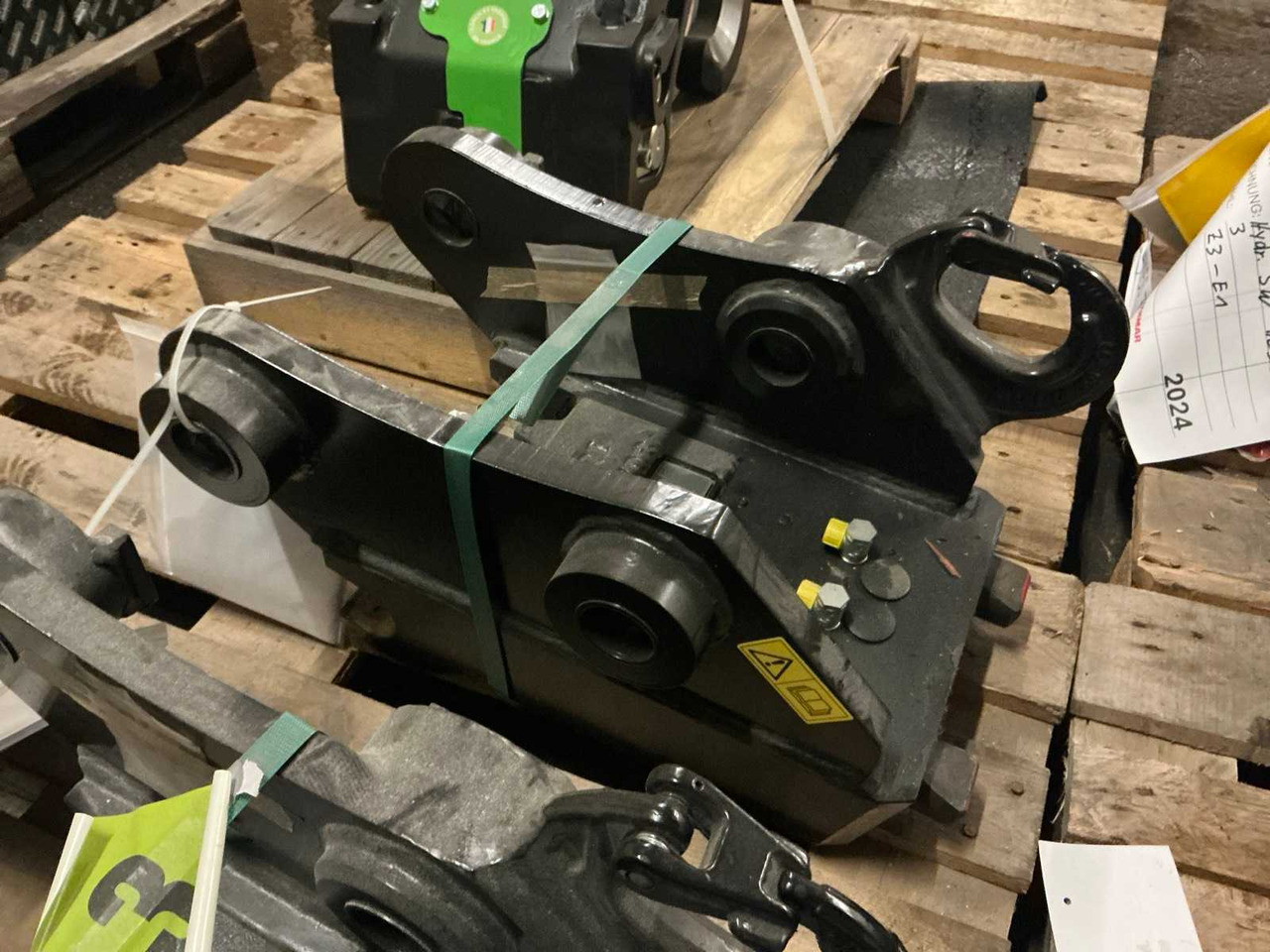 2023 YANMAR HCSW08 QUICK COUPLER, HYDR. - Încărcător frontal pe pneuri: Foto 2 2023 YANMAR HCSW08 QUICK COUPLER, HYDR. - Încărcător frontal pe pneuri: Foto 2