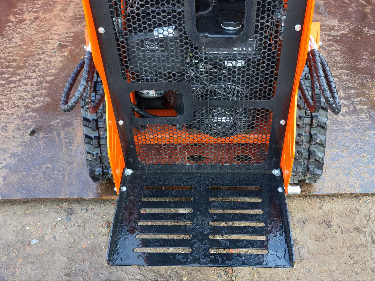 Încărcător frontal pe pneuri 2025 - SDLOOL - 36C - ORANGE - SHOVEL: Foto 10