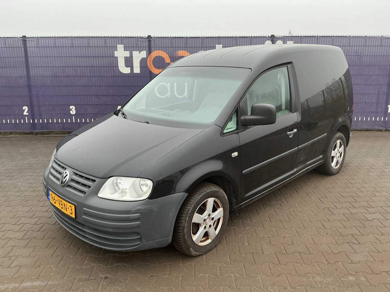 2006 - VOLKSWAGEN - CADDY - 1.9 TDI - COMMERCIAL VEHICLE - Autoutilitară: Foto 1 2006 - VOLKSWAGEN - CADDY - 1.9 TDI - COMMERCIAL VEHICLE - Autoutilitară: Foto 1