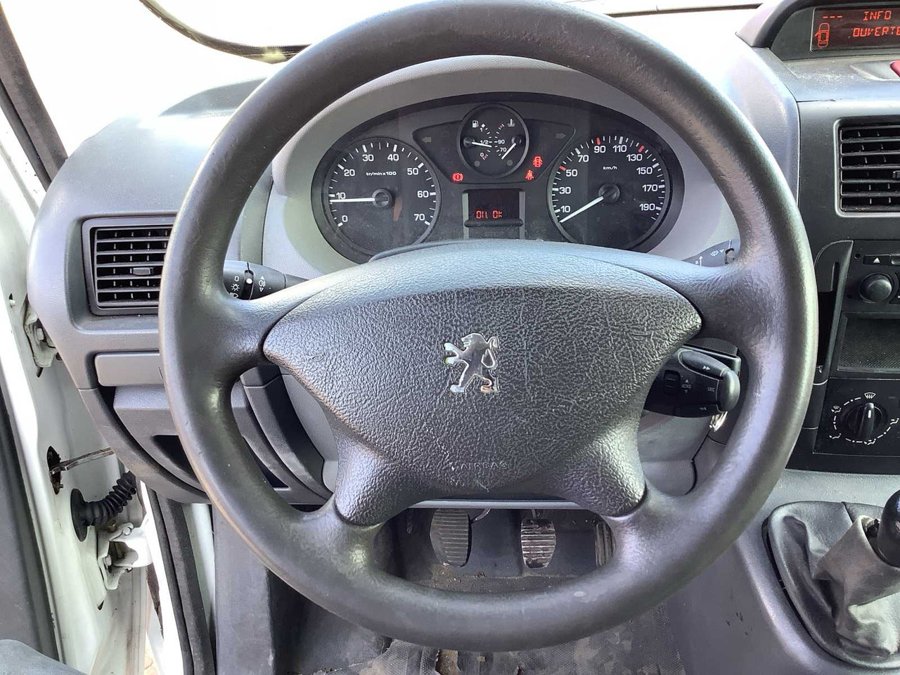 Autoutilitară 2007 - PEUGEOT - EXPERT - 227 1.6 HDI L1H1 PRO - COMMERCIAL VEHICLE: Foto 9