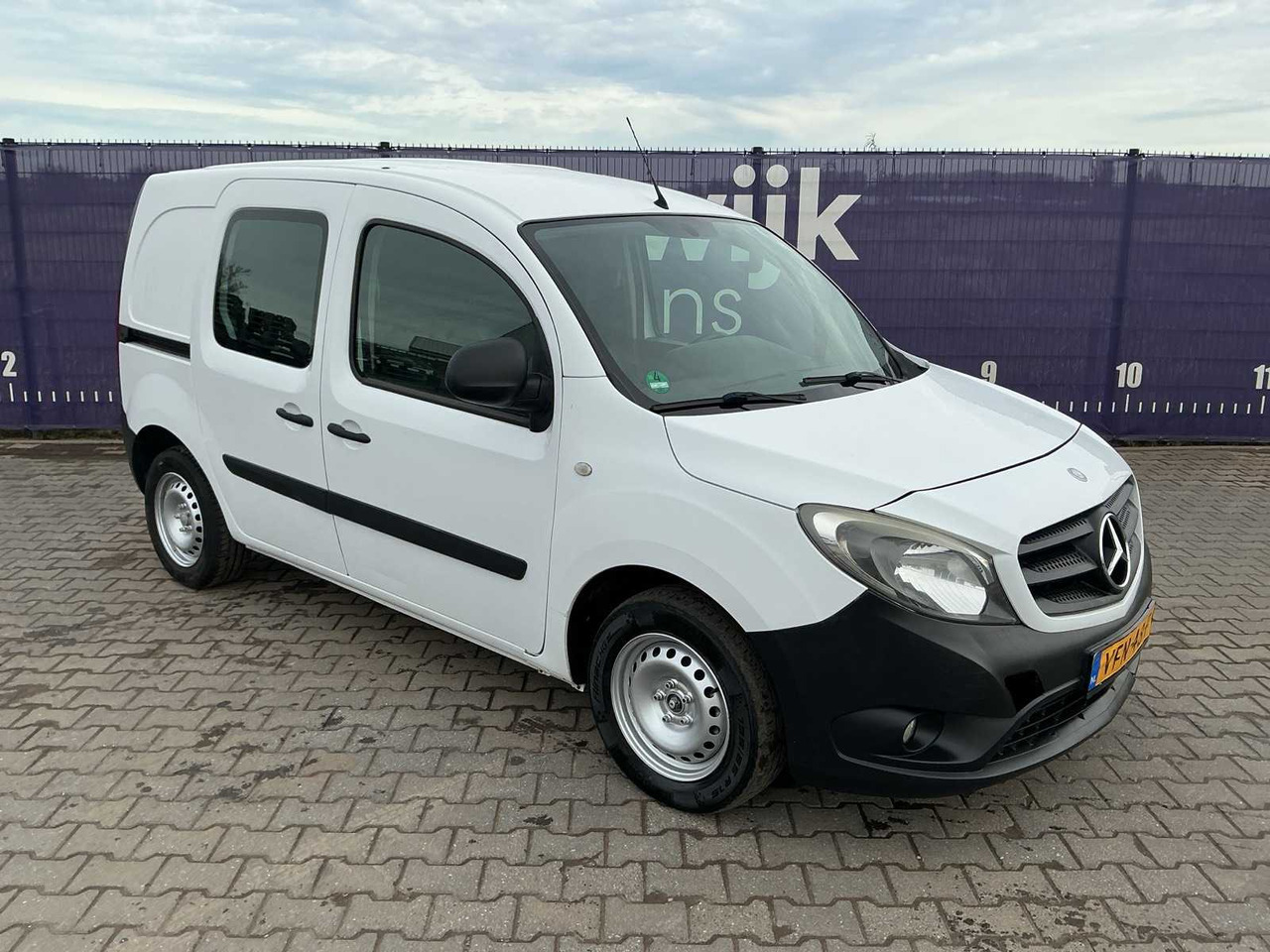 2014 - MERCEDES-BENZ - CITAN - 108 CDI ECONOMY - COMMERCIAL VEHICLE - Autoutilitară: Foto 2 2014 - MERCEDES-BENZ - CITAN - 108 CDI ECONOMY - COMMERCIAL VEHICLE - Autoutilitară: Foto 2