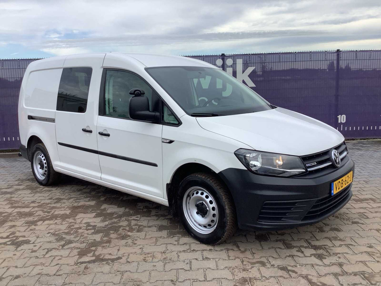 2019 - VOLKSWAGEN - CADDY - 1.4 TGI MAXI L2H1 ECOFUEL - CNG/NATURAL GAS - COMMERCIAL VEHICLE - Autoutilitară: Foto 2 2019 - VOLKSWAGEN - CADDY - 1.4 TGI MAXI L2H1 ECOFUEL - CNG/NATURAL GAS - COMMERCIAL VEHICLE - Autoutilitară: Foto 2
