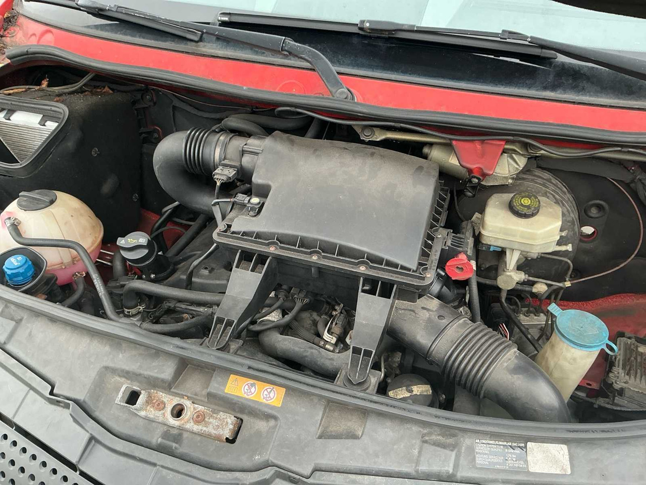 Autoutilitară MERCEDES-BENZ SPRINTER 319 3.0 CDI 432 COMMERCIAL VEHICLE: Foto 39 Autoutilitară MERCEDES-BENZ SPRINTER 319 3.0 CDI 432 COMMERCIAL VEHICLE: Foto 39