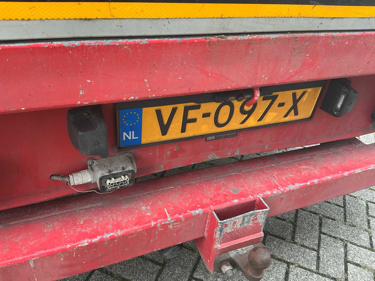 Autoutilitară MERCEDES-BENZ SPRINTER 319 3.0 CDI 432 COMMERCIAL VEHICLE: Foto 13 Autoutilitară MERCEDES-BENZ SPRINTER 319 3.0 CDI 432 COMMERCIAL VEHICLE: Foto 13