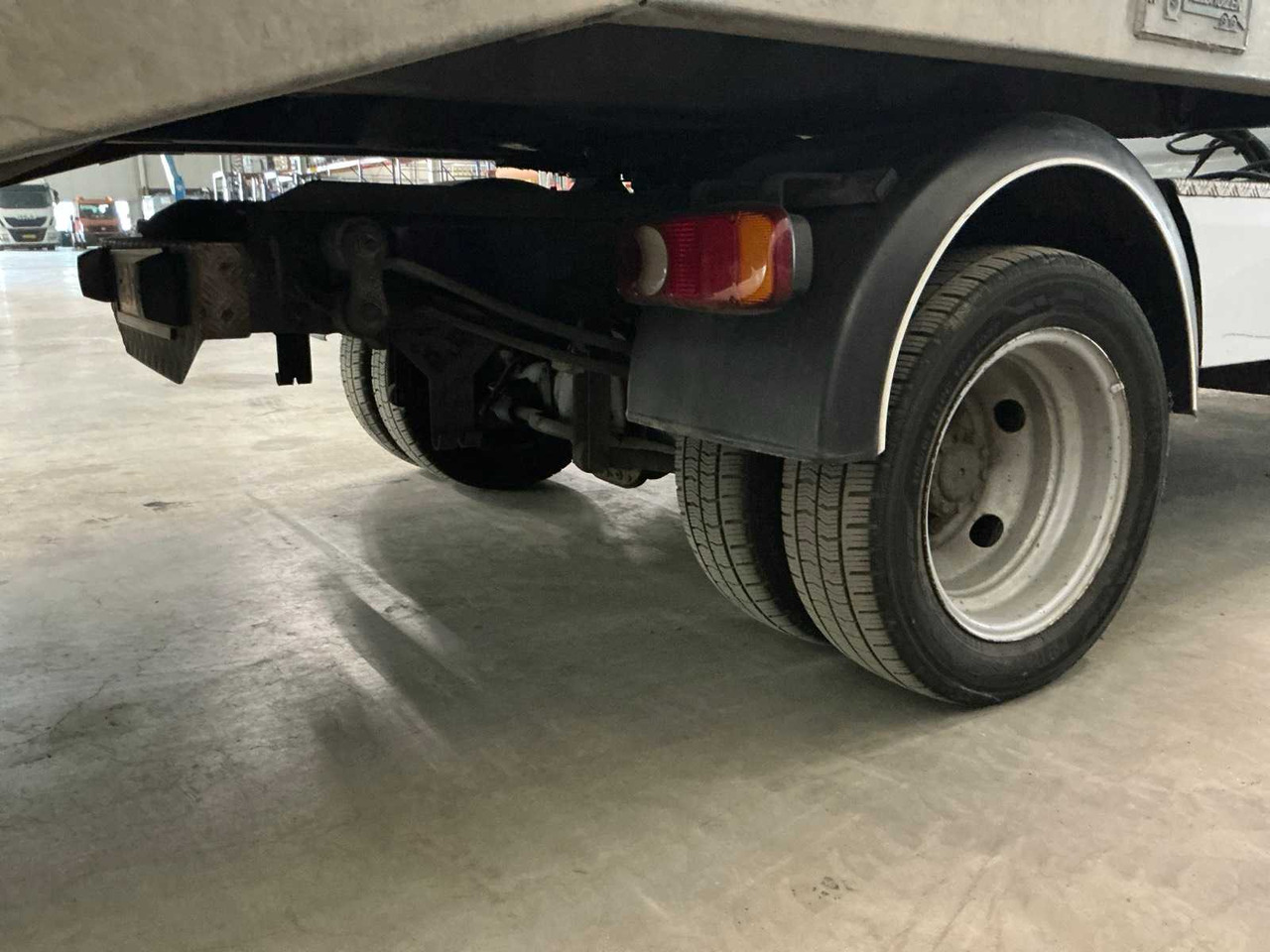 RENAULT MASCOTT 2007 BE TRACTOR COMMERCIAL VEHICLE - Autoutilitară: Foto 4 RENAULT MASCOTT 2007 BE TRACTOR COMMERCIAL VEHICLE - Autoutilitară: Foto 4