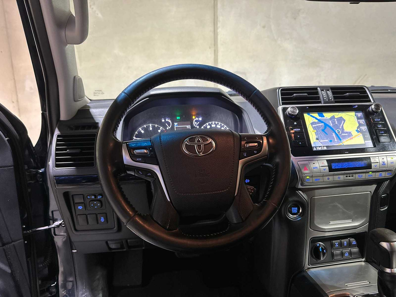 Autoutilitară TOYOTA LAND CRUISER 2.8 D-4D-F CHALLENGER BLIND VAN 177HP 2020, VHH-33-H COMMERCIAL VEHICLE: Foto 15