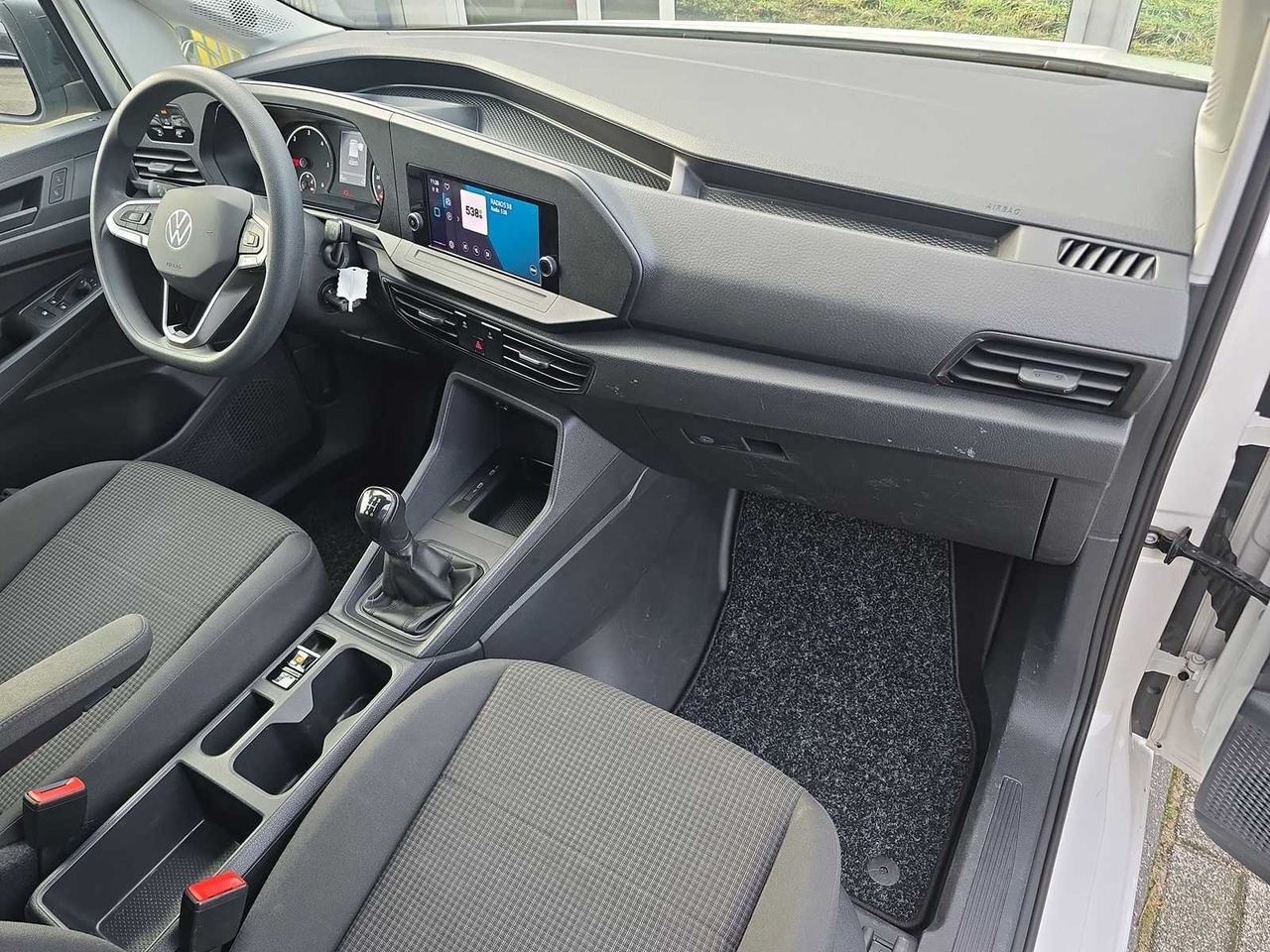 Autoutilitară VOLKSWAGEN CADDY CARGO 2.0 TDI COMFORT | ALUCA FURNISHING| VTD-11-F: Foto 31 Autoutilitară VOLKSWAGEN CADDY CARGO 2.0 TDI COMFORT | ALUCA FURNISHING| VTD-11-F: Foto 31