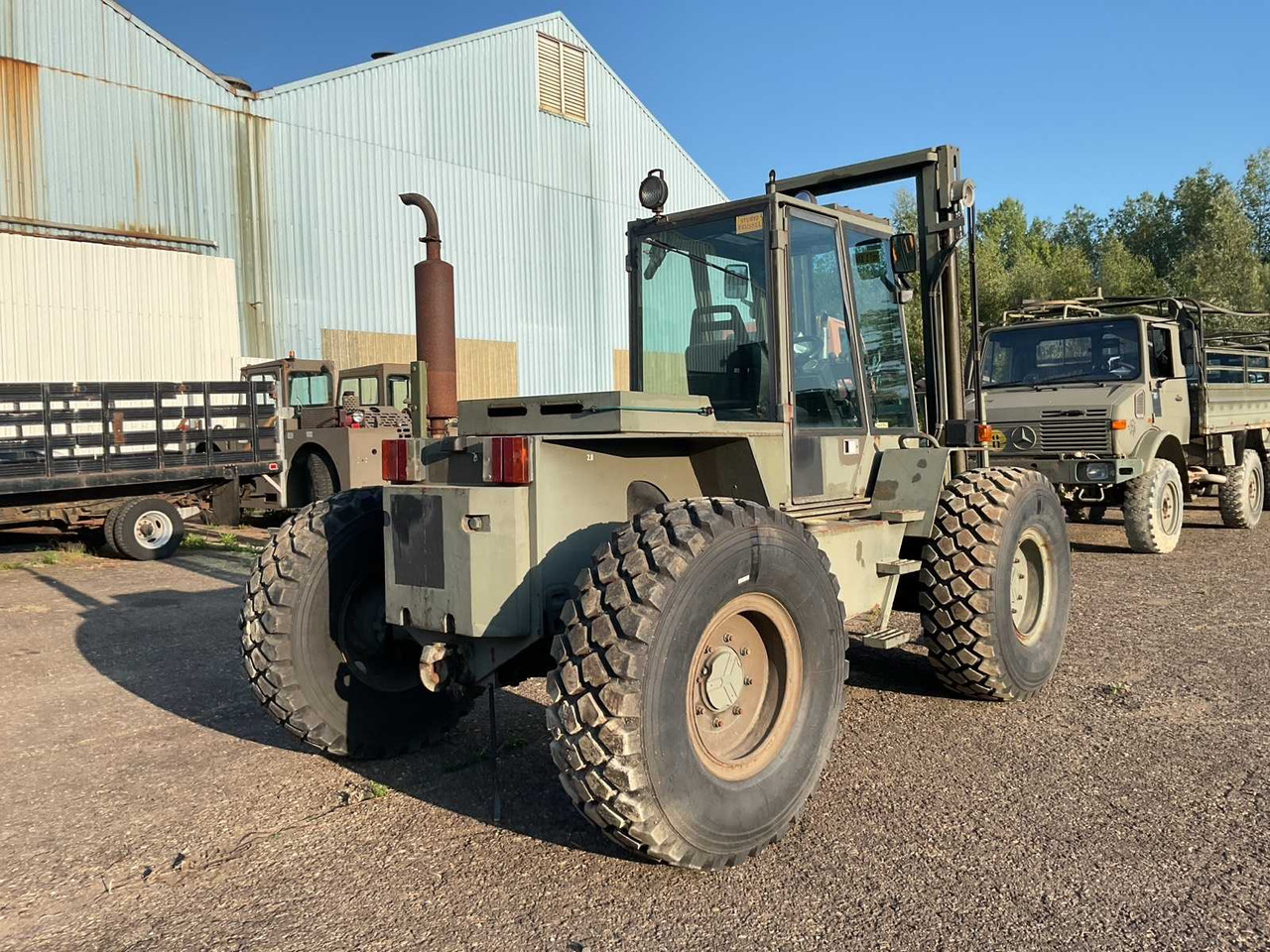 BRUMECA TT20-4M FORKLIFT - Motostivuitor: Foto 3 BRUMECA TT20-4M FORKLIFT - Motostivuitor: Foto 3