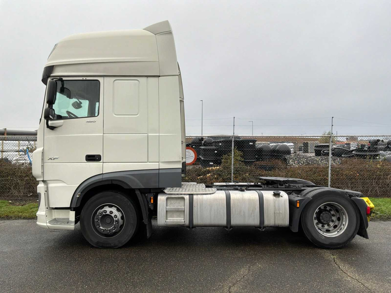 2021 DAF XF480 FT SUPER SPACE CAB SEMI-TRAILER TRACTOR 56-BZX-5 - Camion: Foto 2 2021 DAF XF480 FT SUPER SPACE CAB SEMI-TRAILER TRACTOR 56-BZX-5 - Camion: Foto 2