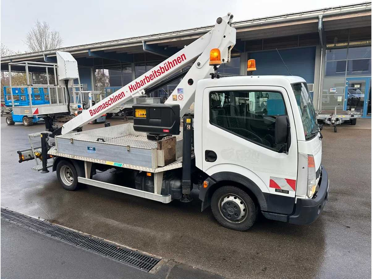 NISSAN - CABSTAR - 2008 - TRUCKS - Camion: Foto 2 NISSAN - CABSTAR - 2008 - TRUCKS - Camion: Foto 2