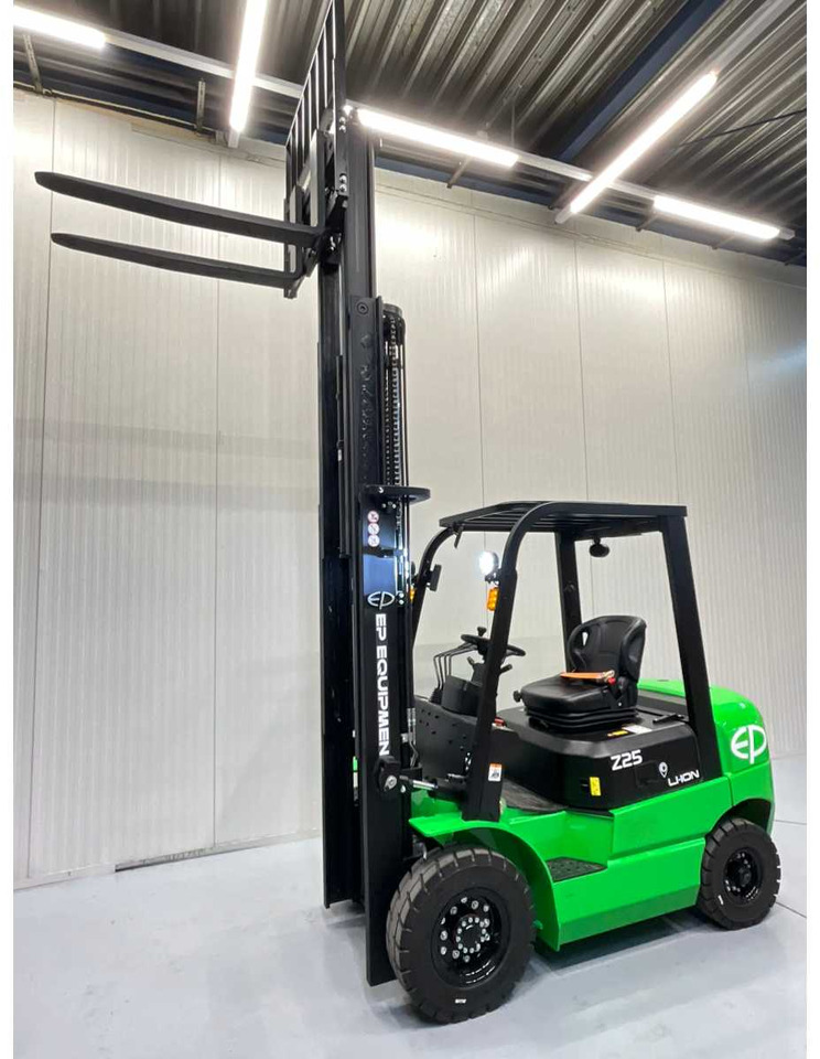 EP - EFXZ-251 - 4.8 METER TRIPLEX - FREE-LIFT - SIDE-SHIFT - 2500 KG FORKLIFT - 280AH LI-ION BATTERY - Motostivuitor: Foto 4 EP - EFXZ-251 - 4.8 METER TRIPLEX - FREE-LIFT - SIDE-SHIFT - 2500 KG FORKLIFT - 280AH LI-ION BATTERY - Motostivuitor: Foto 4