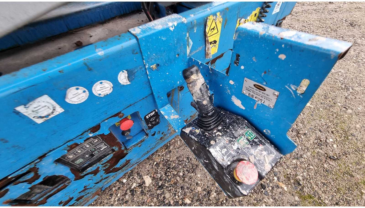 Autopropulsată platformă GENIE - GS-1530 - AERIAL WORK PLATFORMS - 2015 (77293888): Foto 8