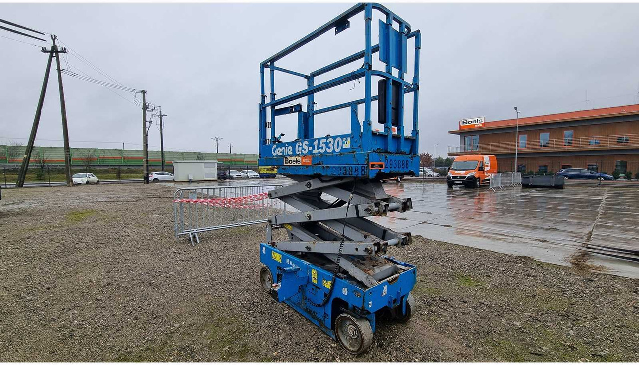 Autopropulsată platformă GENIE - GS-1530 - AERIAL WORK PLATFORMS - 2015 (77293888): Foto 6