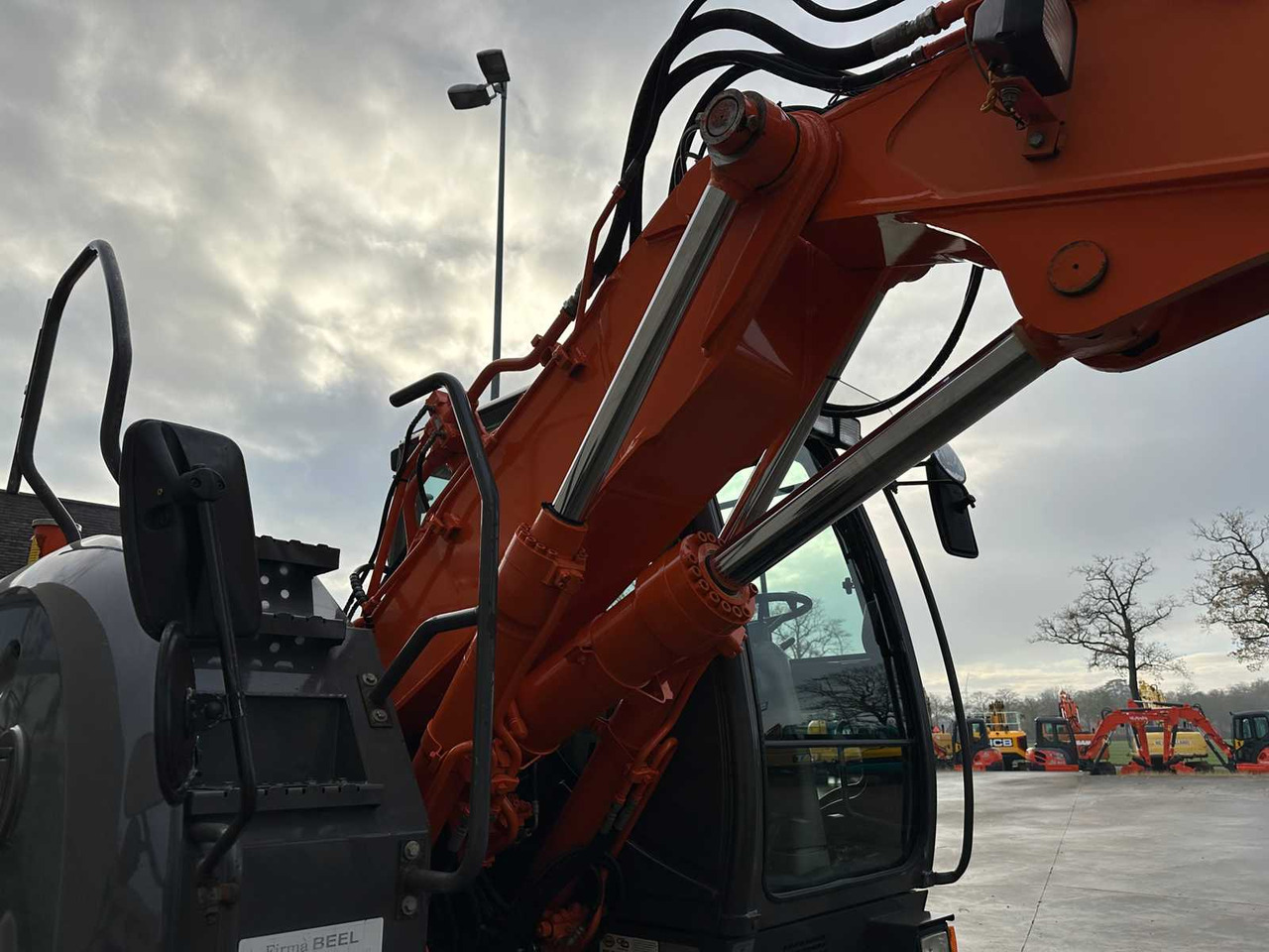 Excavator pe roţi HITACHI - 2012 - ZX145W-3 - WHEELED EXCAVATOR: Foto 16