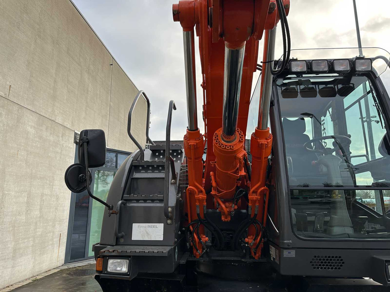 Excavator pe roţi HITACHI - 2012 - ZX145W-3 - WHEELED EXCAVATOR: Foto 18