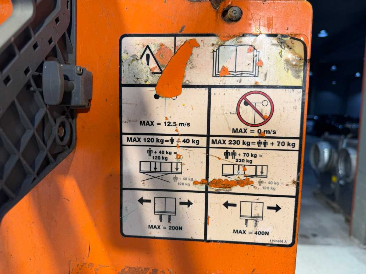 Autopropulsată platformă JLG - 2013 - 1930ES - AERIAL PLATFORM: Foto 14 Autopropulsată platformă JLG - 2013 - 1930ES - AERIAL PLATFORM: Foto 14