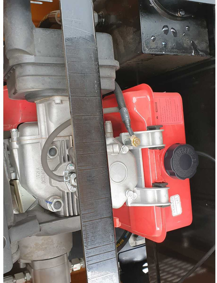 Mini excavator JPC HT12 MINI EXCAVATOR: Foto 13 Mini excavator JPC HT12 MINI EXCAVATOR: Foto 13