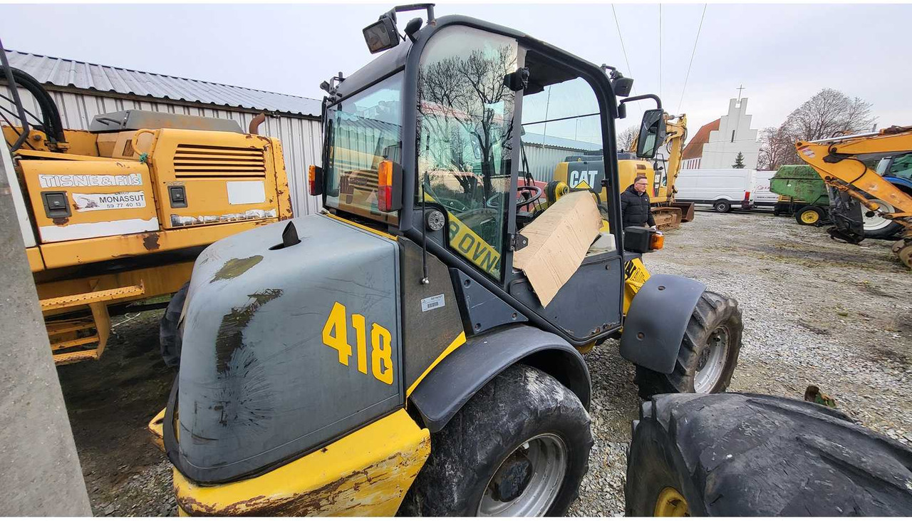 Încărcător frontal pe pneuri KRAMER 418 4WD WHEEL LOADER: Foto 8