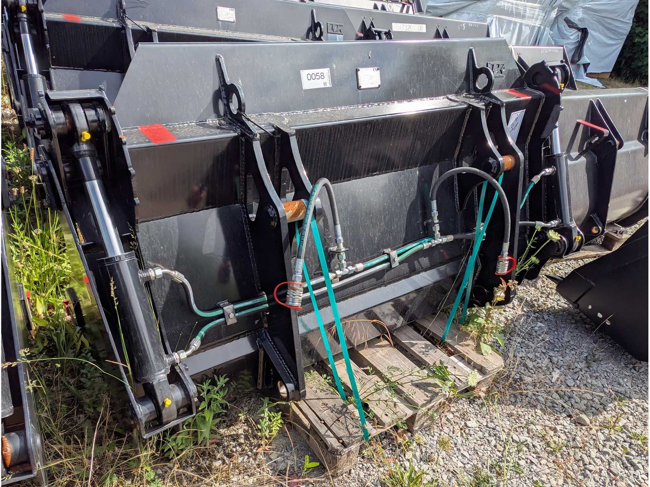 L&K - GS W50BTC - 2023 - UNI BUCKET WITH U-BLADE - AS - 1850 MM - 0.8 CBM - Încărcător frontal pe pneuri: Foto 3 L&K - GS W50BTC - 2023 - UNI BUCKET WITH U-BLADE - AS - 1850 MM - 0.8 CBM - Încărcător frontal pe pneuri: Foto 3