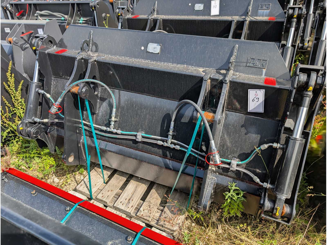 L&K - GS W50BTC - 2023 - UNI BUCKET WITH U-BLADE - AS - 1850 MM - 0.8 CBM - Încărcător frontal pe pneuri: Foto 3 L&K - GS W50BTC - 2023 - UNI BUCKET WITH U-BLADE - AS - 1850 MM - 0.8 CBM - Încărcător frontal pe pneuri: Foto 3