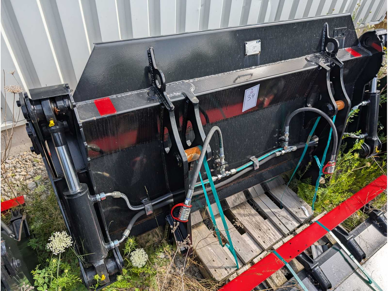 L&K - GS W50BTC - 2023 - UNI BUCKET WITH U-BLADE - AS - 1850 MM - 0.8 CBM - Încărcător frontal pe pneuri: Foto 4 L&K - GS W50BTC - 2023 - UNI BUCKET WITH U-BLADE - AS - 1850 MM - 0.8 CBM - Încărcător frontal pe pneuri: Foto 4