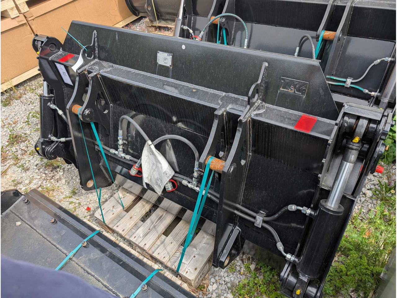 L&K LAND- UND KRAFTFAHRZEUGTECHNIK GMBH - GS V80 - 2023 - SHOVELS - Încărcător frontal pe pneuri: Foto 3 L&K LAND- UND KRAFTFAHRZEUGTECHNIK GMBH - GS V80 - 2023 - SHOVELS - Încărcător frontal pe pneuri: Foto 3