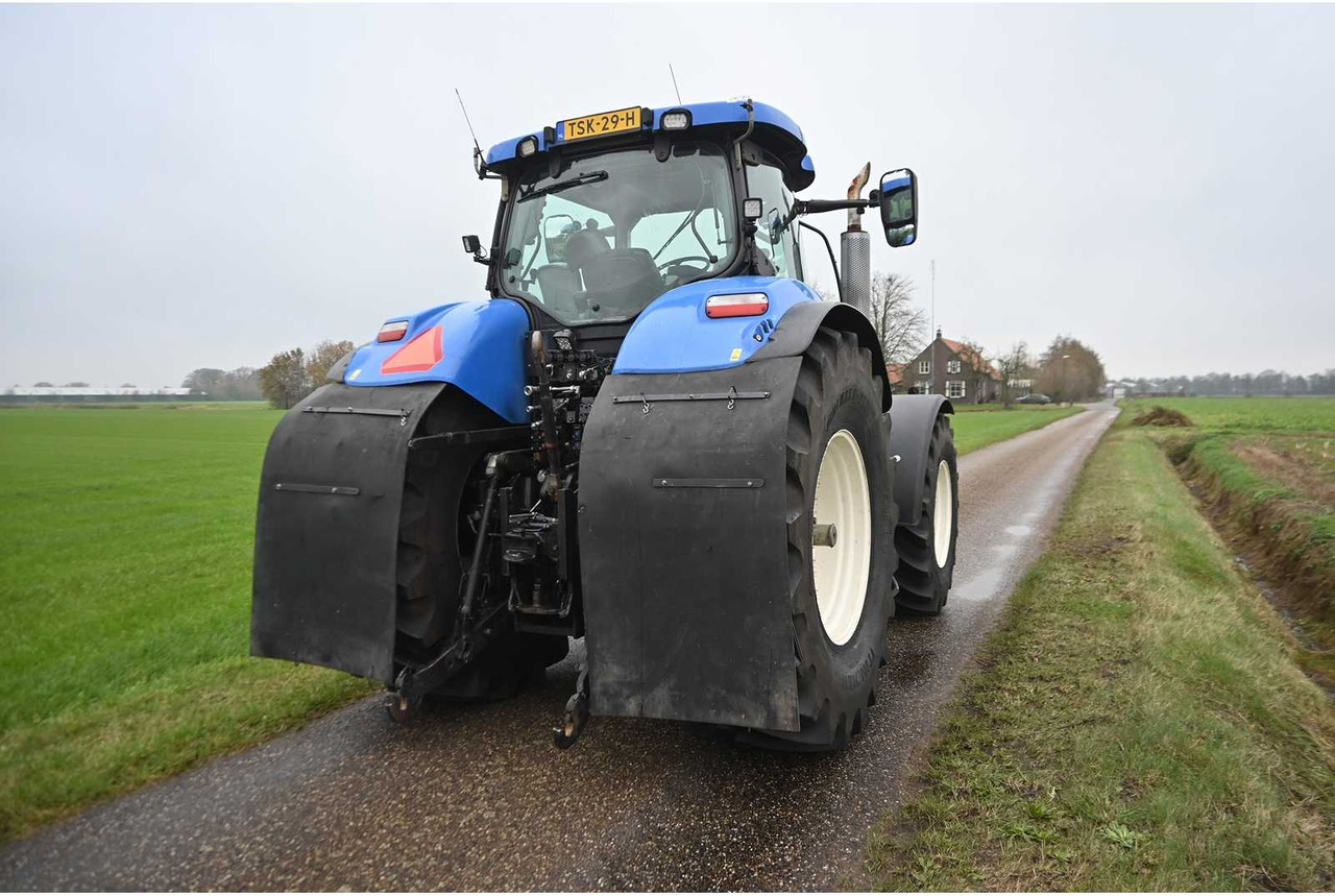 Tractor agricol NEW HOLLAND - 2011 - T7070 - ALL-WHEEL DRIVE FARM TRACTOR: Foto 6